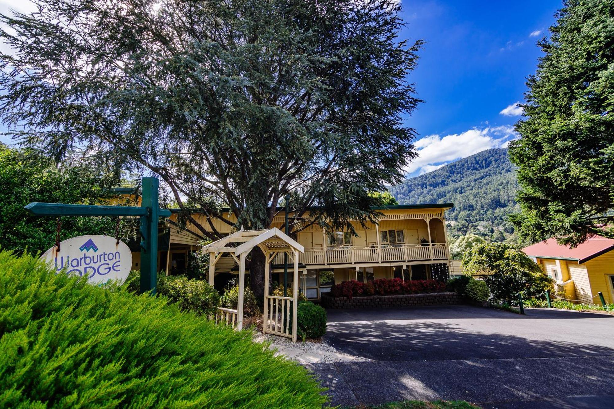 Warburton Lodge エクステリア 写真